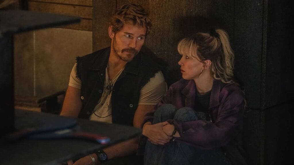 Chris Pratt como Keats y Millie Bbby Brown como Michelle en Estado eléctrico