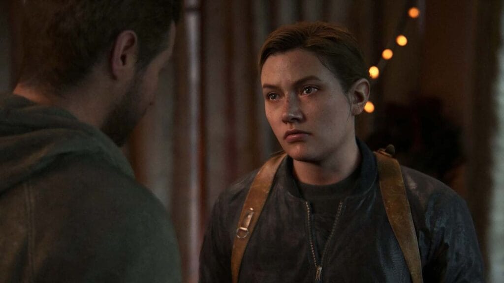 La Abby de Kaytlin Dever de la serie The Last of Us difiere de la del videojuego