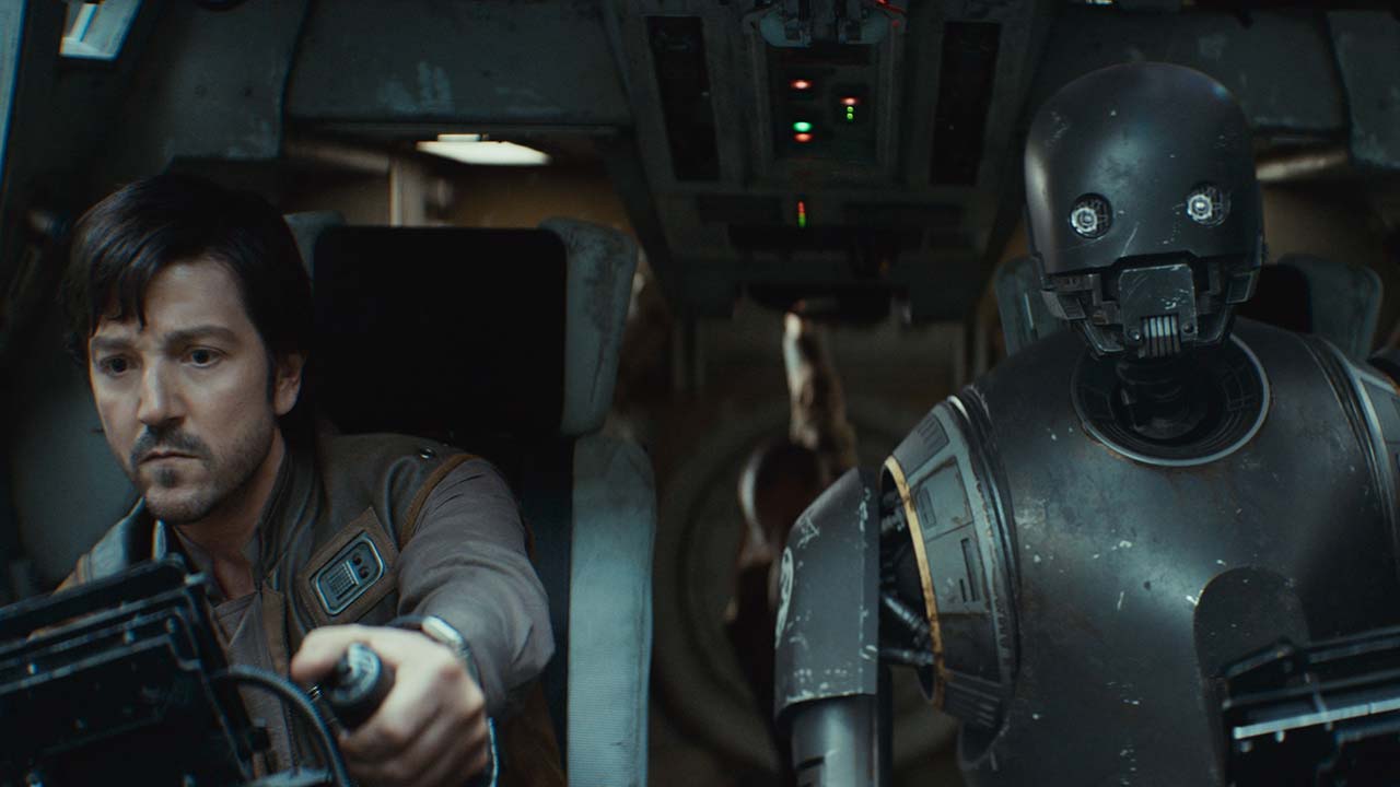 Diego Luna Como Cassian Andor y K en el episodio 11 de la temporada 2 de Andor