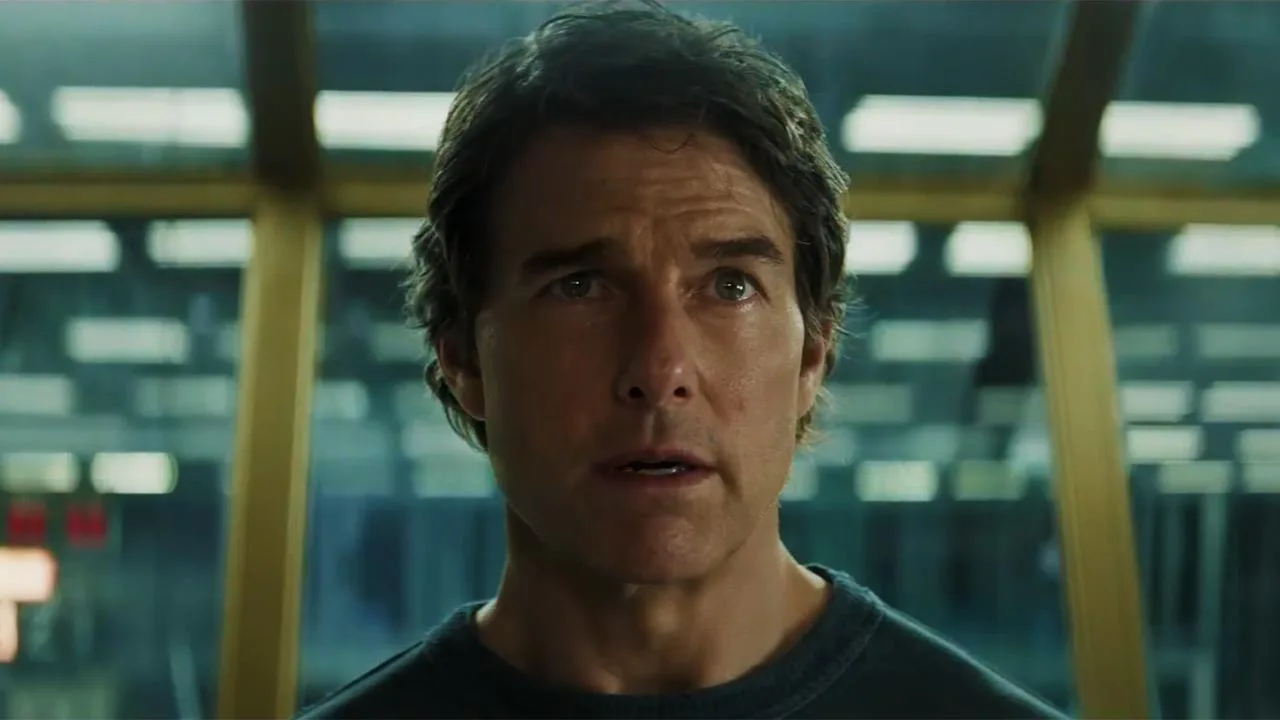 Tom Cruise como Ethan Hunt en Misión: Imposible - Sentencia Final