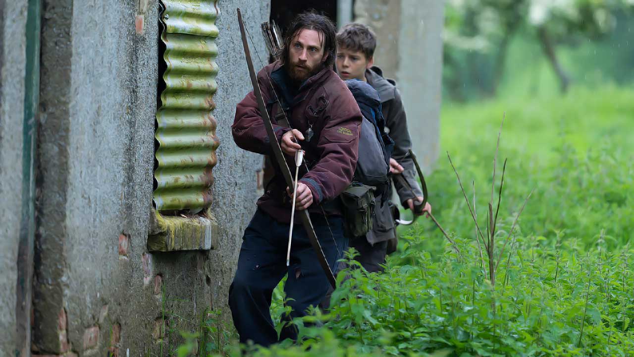Aaron Taylor-Johnson y Alfie Williams en 28 Años Después
