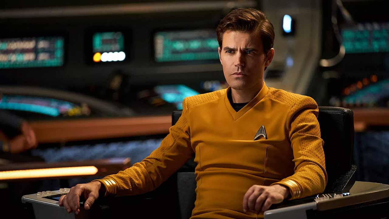 Paul Wesley como Kirk en Star Trek: Strange New Worlds