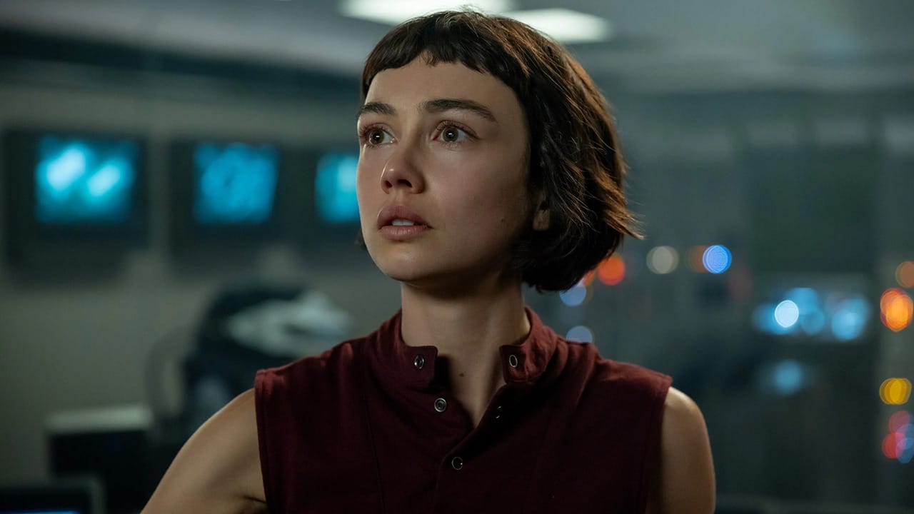Sydney Chandlern como Wendy en el episodio 1 de Alien: Planeta Tierra