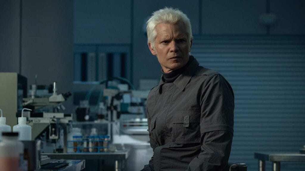 Timothy Olyphant como Kirsh en Alien: Planeta Tierra