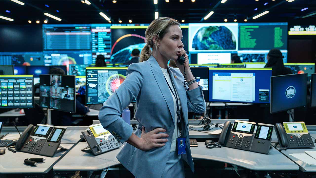 Rebecca Ferguson en Una casa llena de dinamita