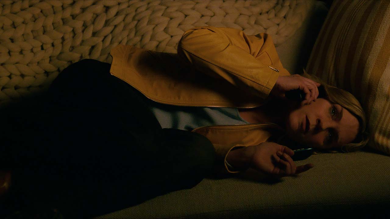 Carol es inmune en el episodio 1 de Pluribus