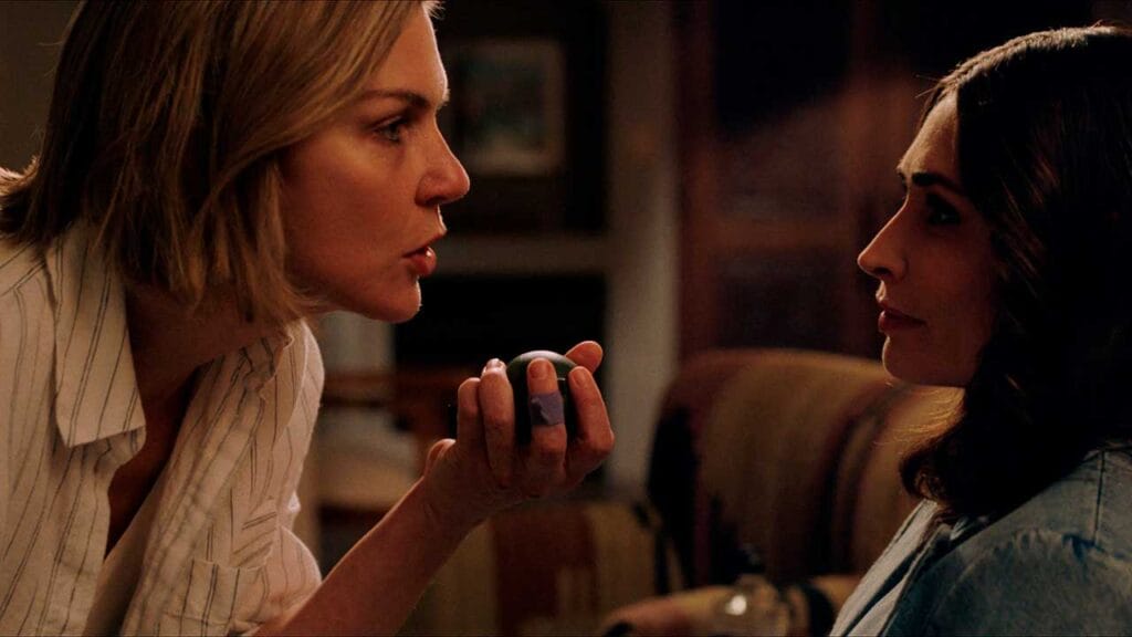 Carol y Zosia en Pluribus