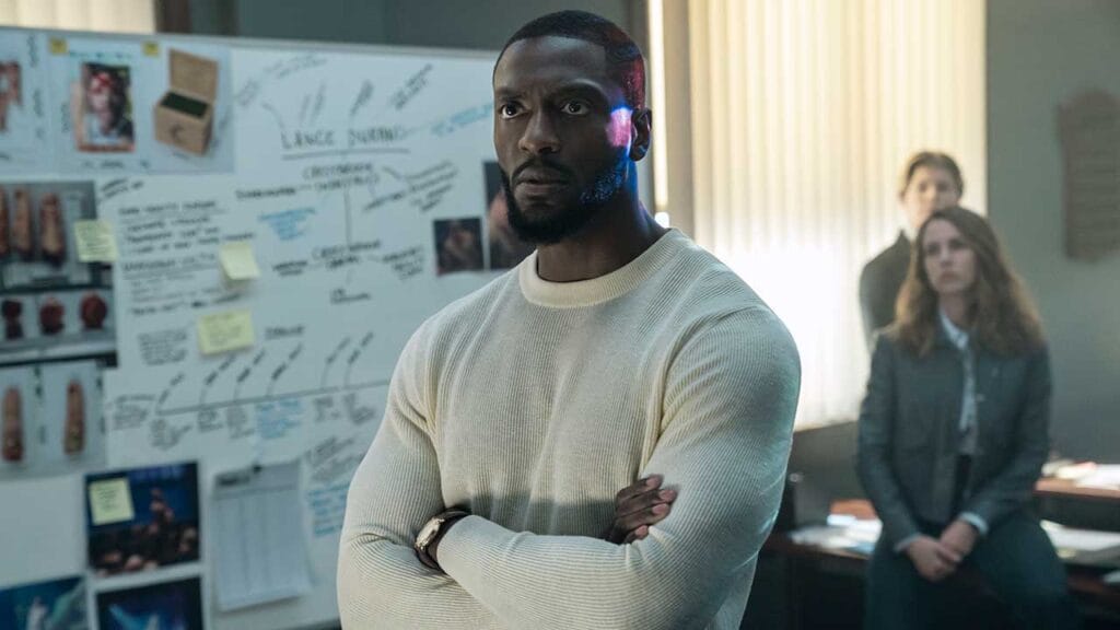 Aldis Hodge como Alex Cross en el episodio 1 de la temporada 2 de Cross