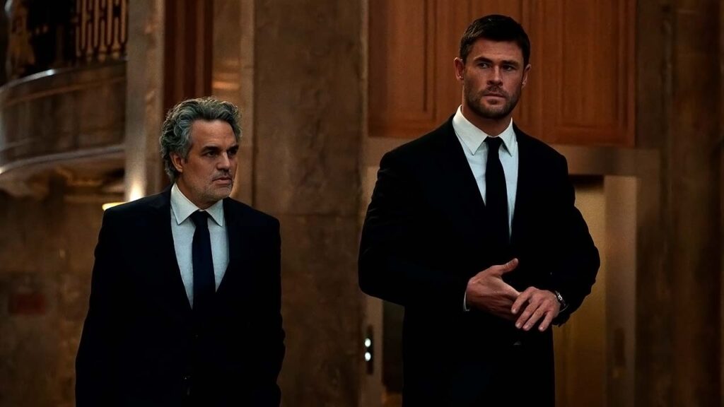 Mark Ruffalo y Chris Hemsworth en Ruta de escape