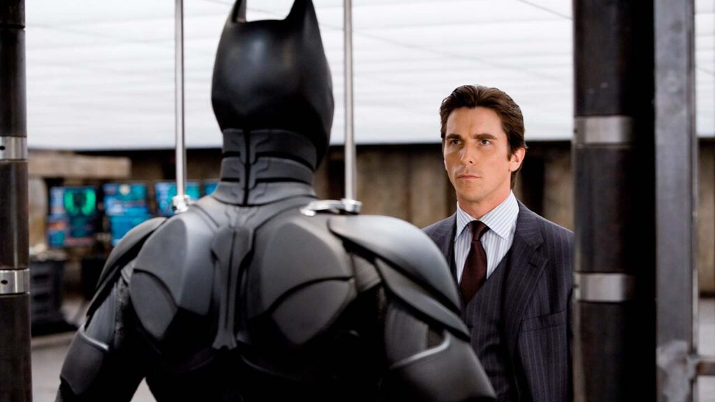 Christian Bale como Bruce Wayne en El caballero oscuro