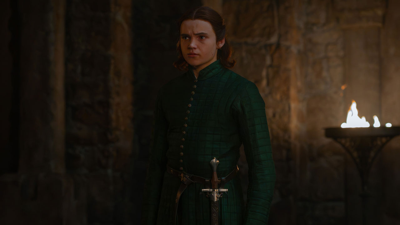 Benjamin Evan Ainsworth como Daeron en La Casa del Dragón