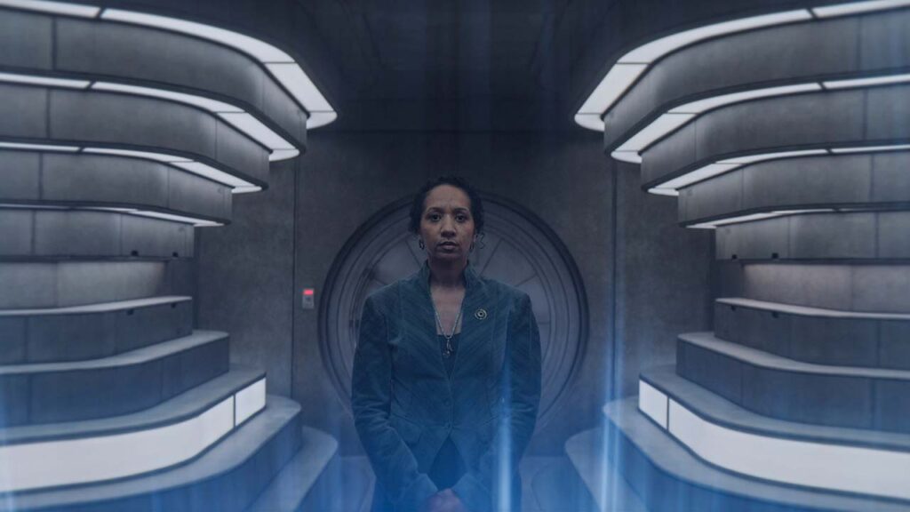 Alexandria Riley como Camille Sims en Silo