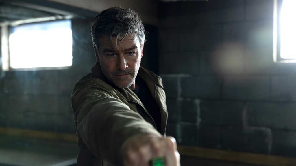 Kyle Chandler confirma el destino de Hal Jordan en 'Linternas'