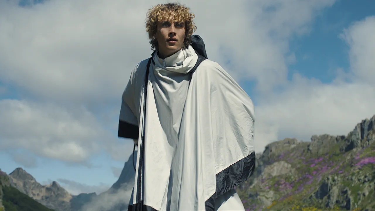 Joseph Zada como Haymitch Abernathy en Los Juegos del Hambre: Amanecer en la Cosecha