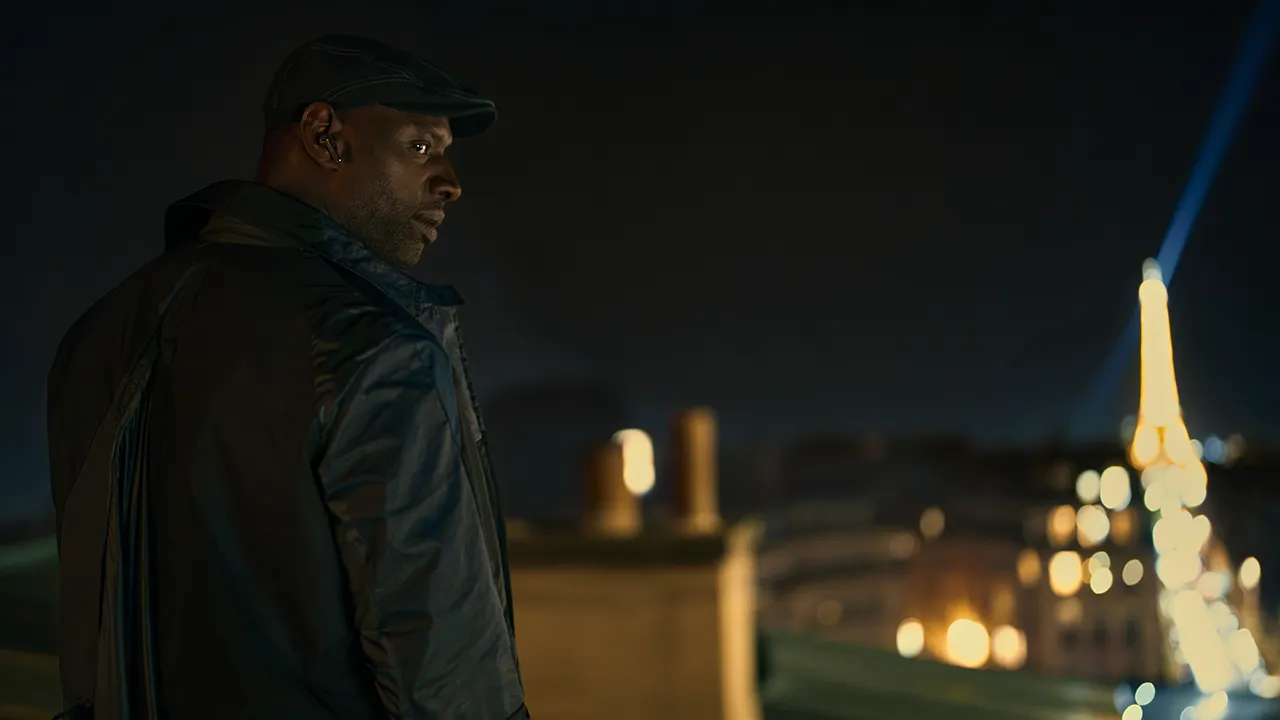 Omar Sy como Assane en el episodio 1 de la temporada 4 de Lupin