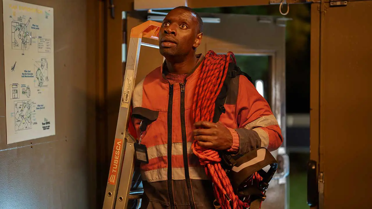 Omar Sy como Assane en el episodio 2 de la temporada 4 de Lupin
