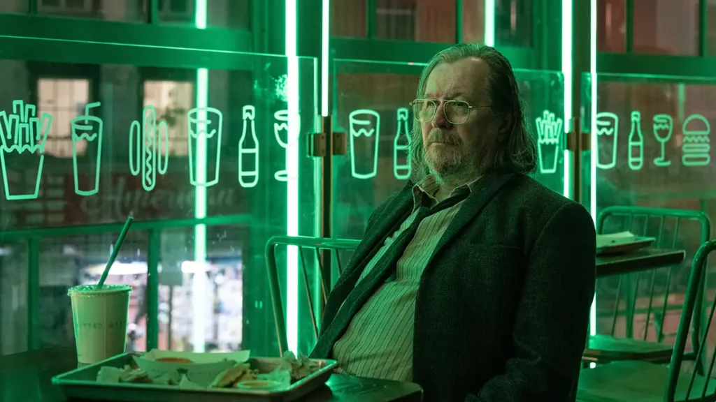Gary Oldman en el episodio 6x04 de Slow Horses